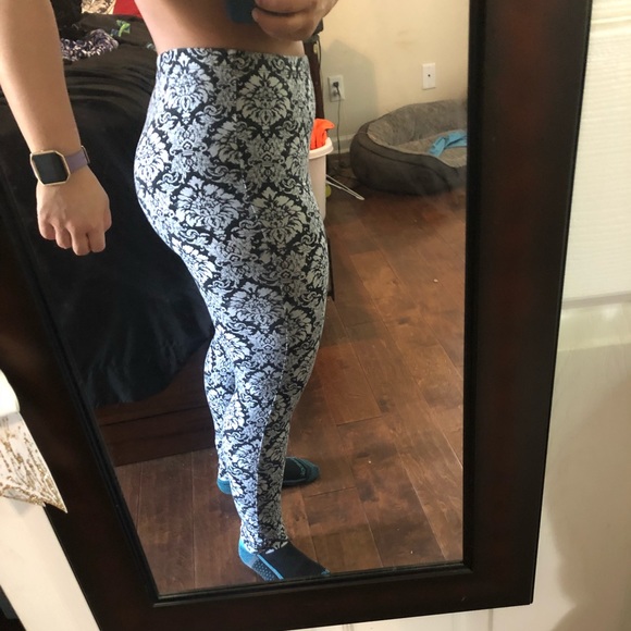 Patterned Leggings - Picture 4 of 4